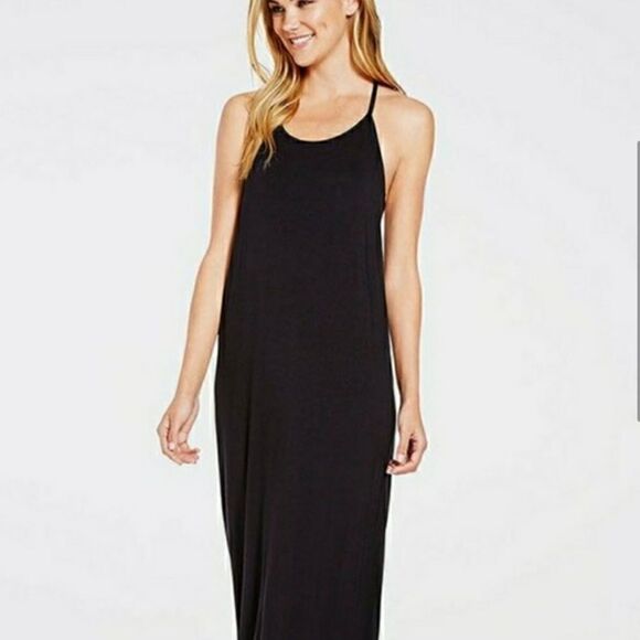 Fabletics Neema Maxi Dress Black - Picture 6 of 10